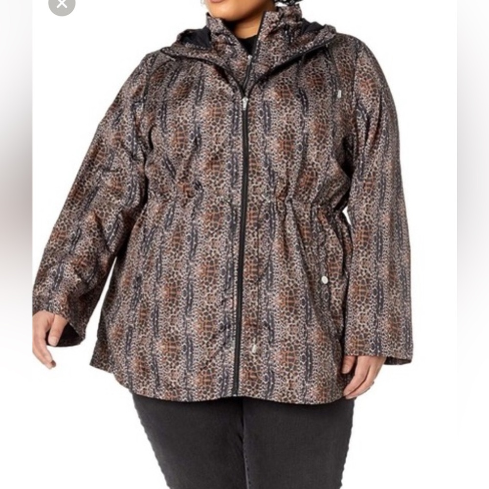 Plus-Size Animal Print Hooded Trench Coat in Brown
